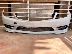 Mercedes Benz C300 Bumper 204