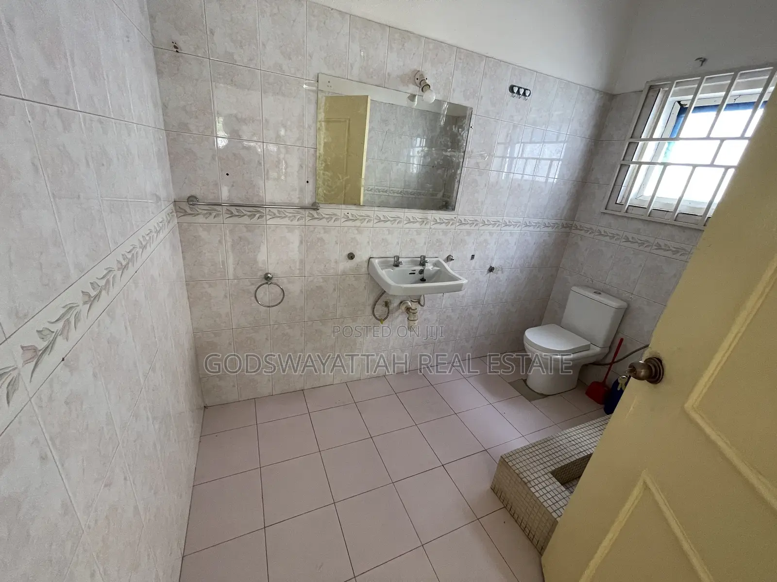 2bdrm Apartment in East Legon, Adjiriganor for rent