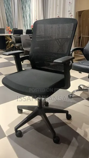 Swevil Chair Boss Chair