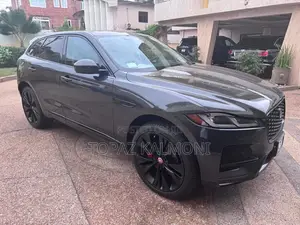 Jaguar F-Pace 2022 Gray