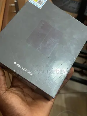 New Samsung Galaxy Z Fold 5 256 GB Black
