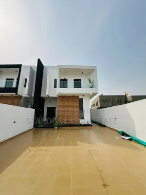 4bdrm Duplex in East Legon Hills for sale