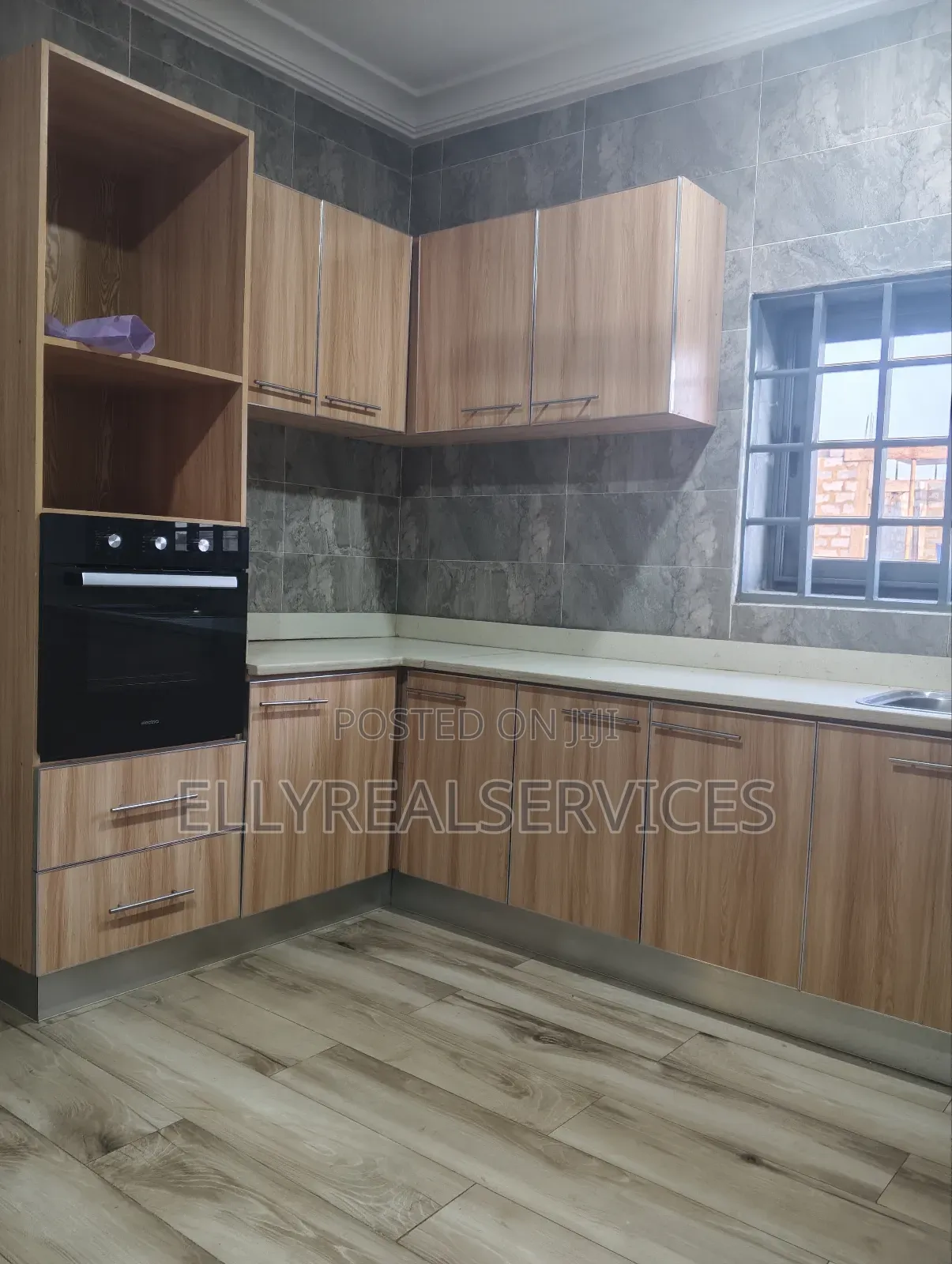 3bdrm Apartment in Ellyrealservices, Oyarifa for rent