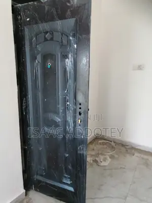 3bdrm Apartment in Spintex for rent