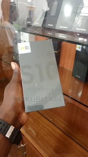 New Samsung Galaxy S10 Plus 128 GB Black
