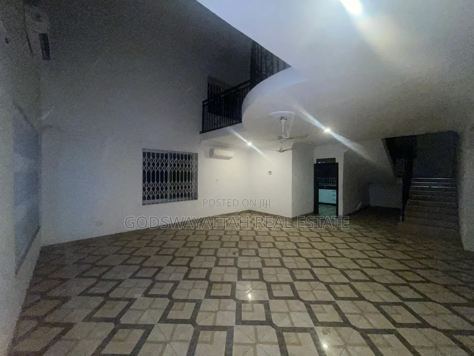 4bdrm House in East Legon, Adjiriganor for rent