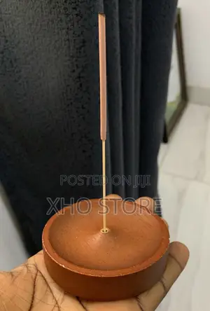 Natural Wooden Incense Holder - Round Design, Suitable for Home, Yoga