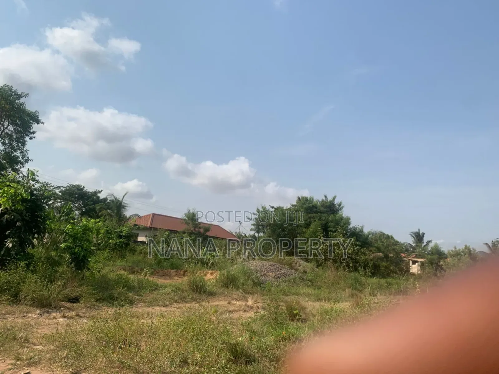 One and Half Plot of Land for Sale Located at Oyibi Saasabi Junction