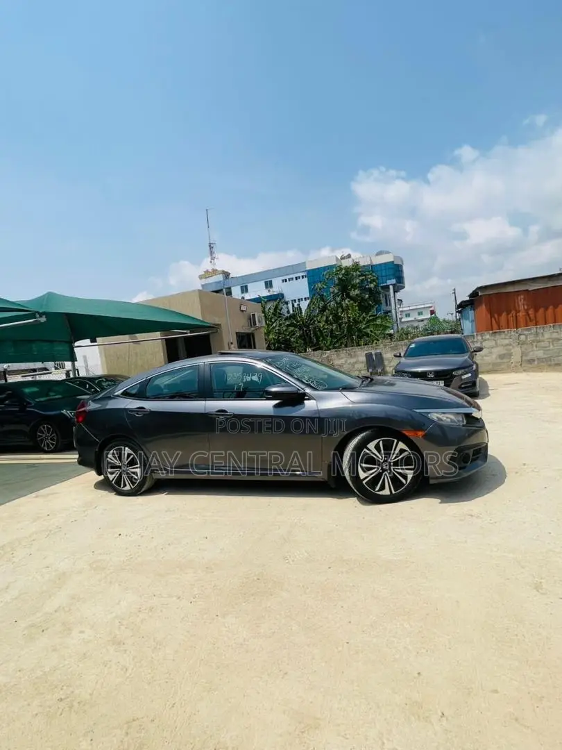 Honda Civic EX-T 4dr Sedan (1.5L 4cyl) 2017 Gray