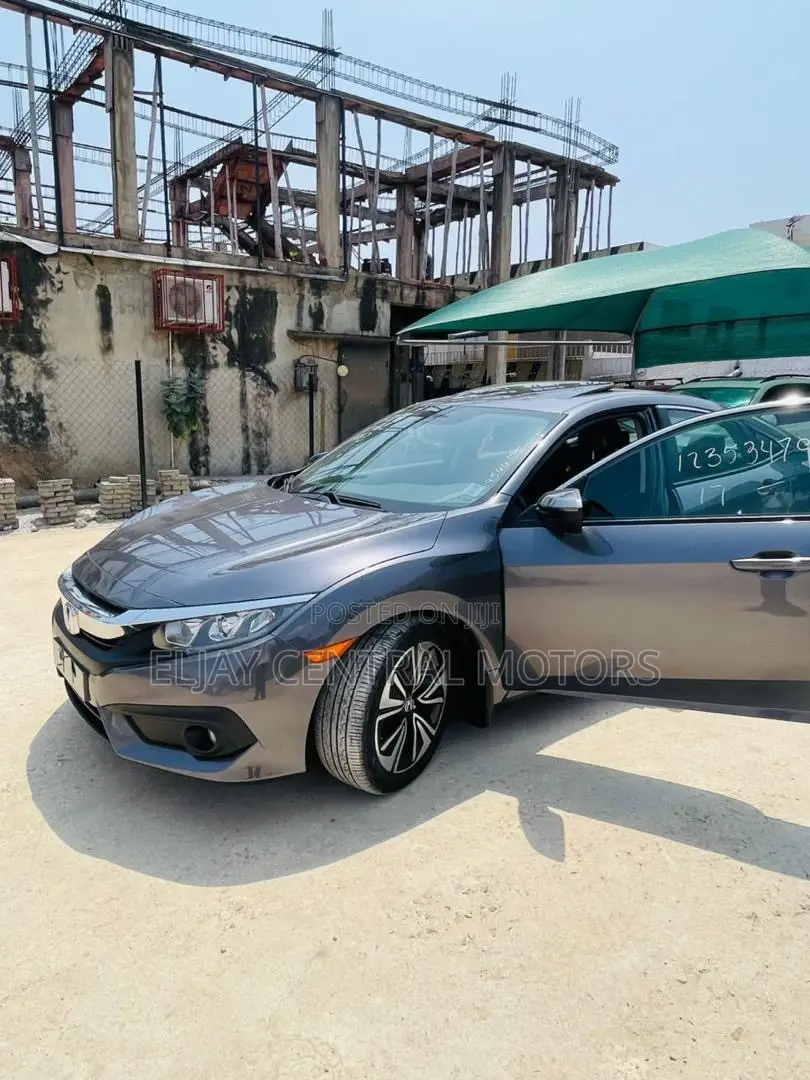 Honda Civic EX-T 4dr Sedan (1.5L 4cyl) 2017 Gray