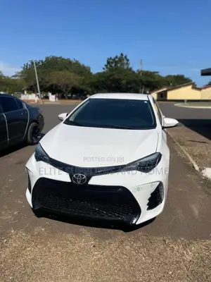 Toyota Corolla 2015 White