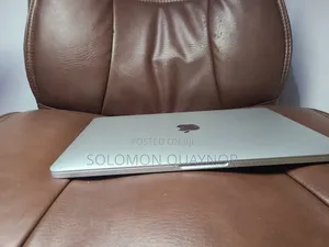 Laptop Apple MacBook Pro 2019 8GB Intel Core i5 SSD 256GB