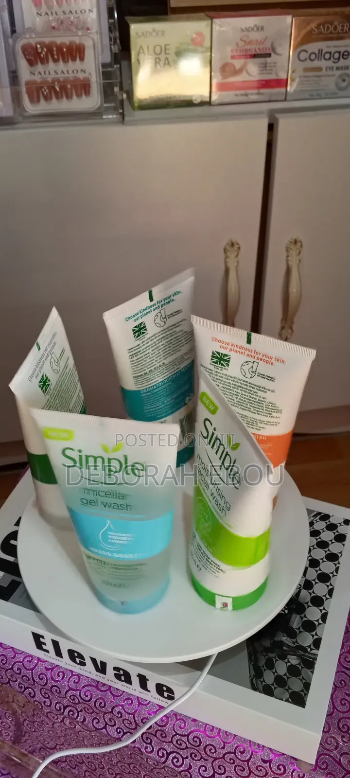 Simple Glow Facial Wash