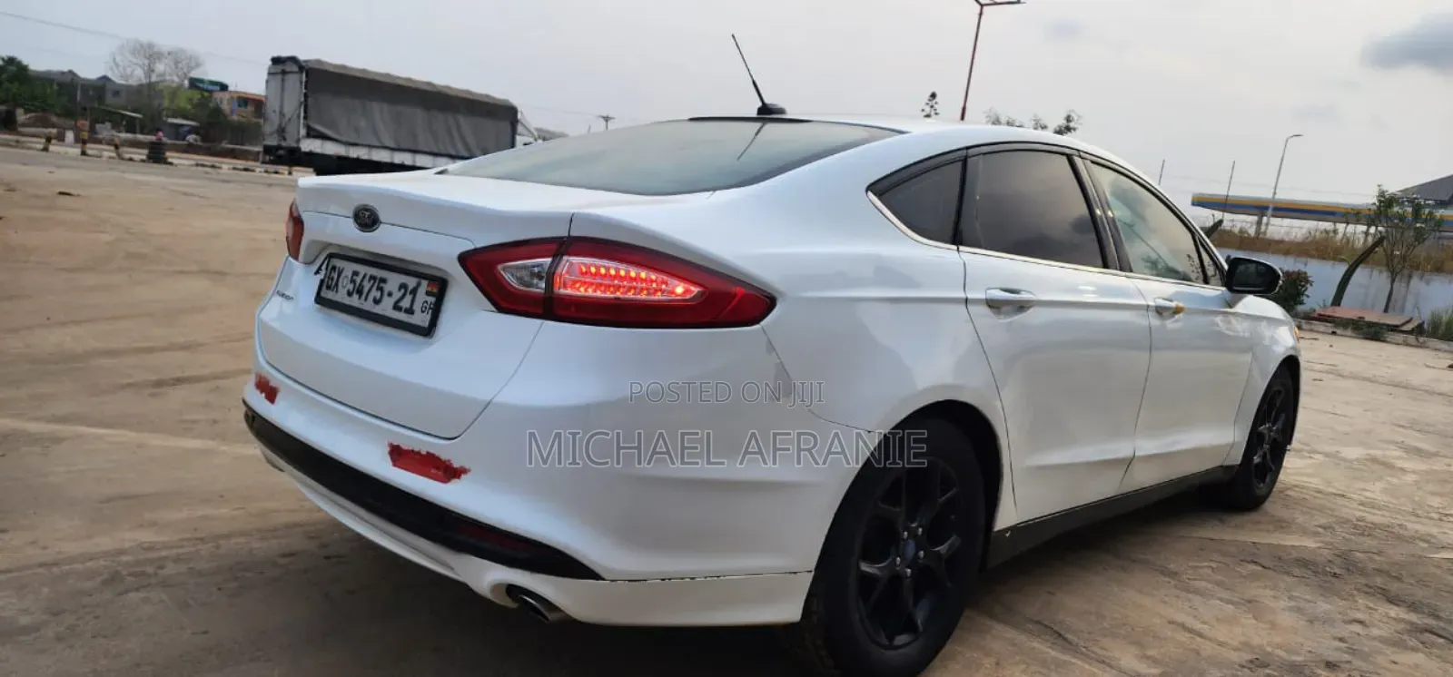 Ford Fusion SE 4dr Sedan (2.5L 4cyl 6A) 2014 White