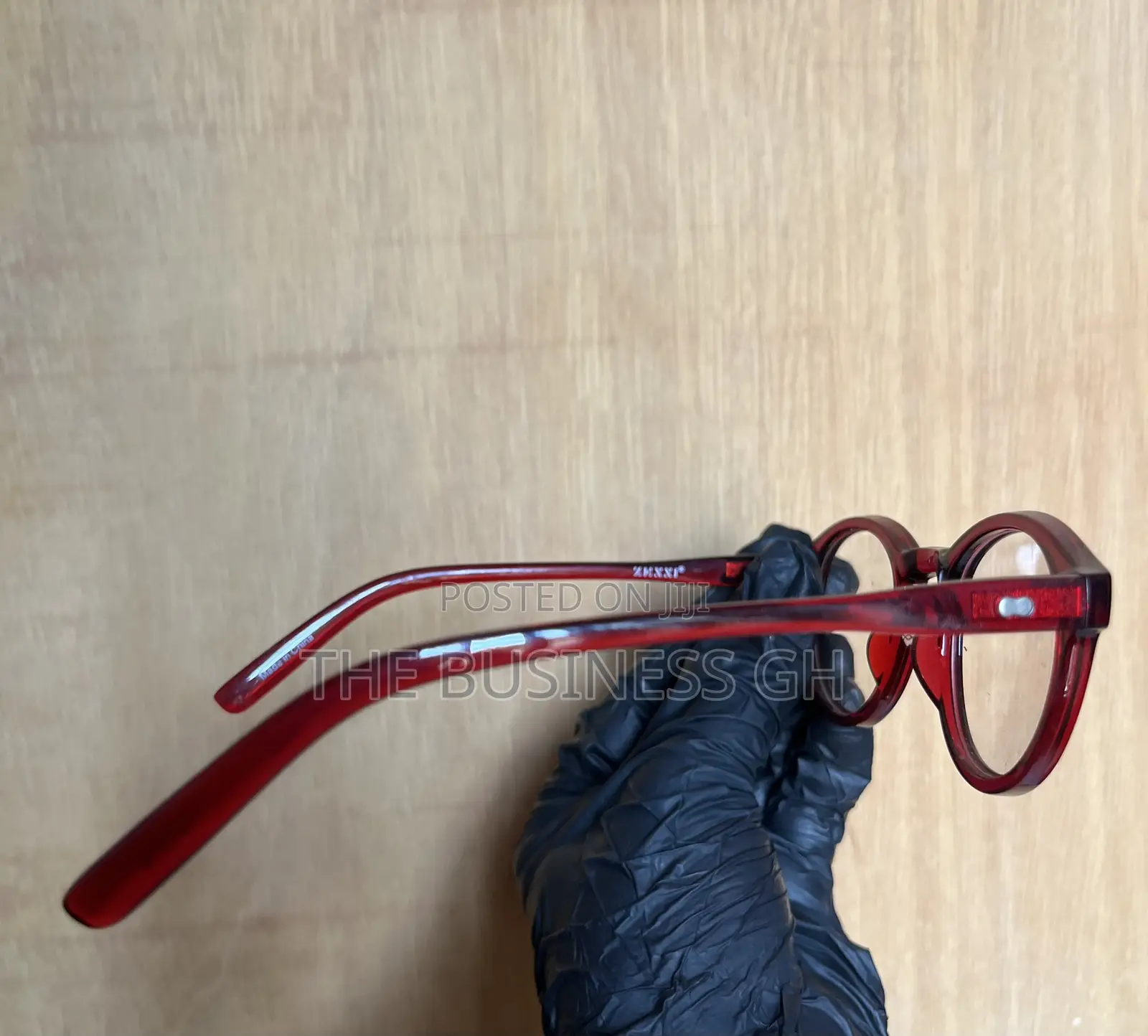 Red Optical Glasses