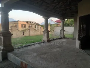 6bdrm House in Kenyasi Adwumam, Kumasi Metropolitan for sale