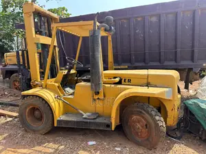 Forklift- 8 Ton Hyster Diesel Forklift