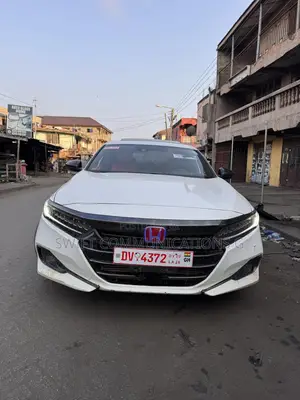 Honda Accord Sport 2.0T 2022 White