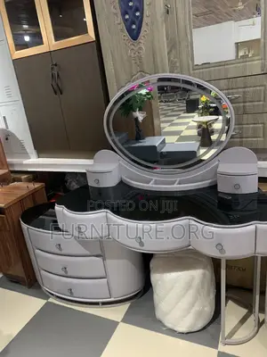 Mirror Set