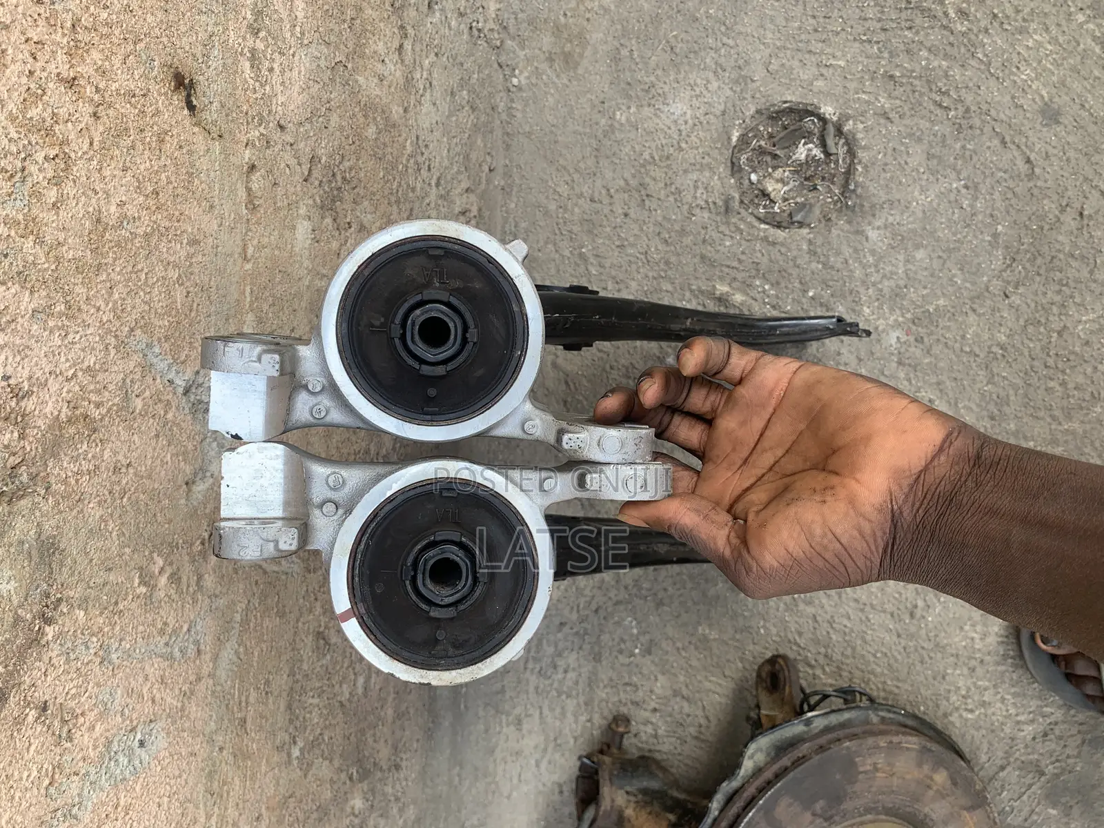 Honda Cr-v 2017,2018,2019,2020,2021,2022 Lower Control Arm Pair