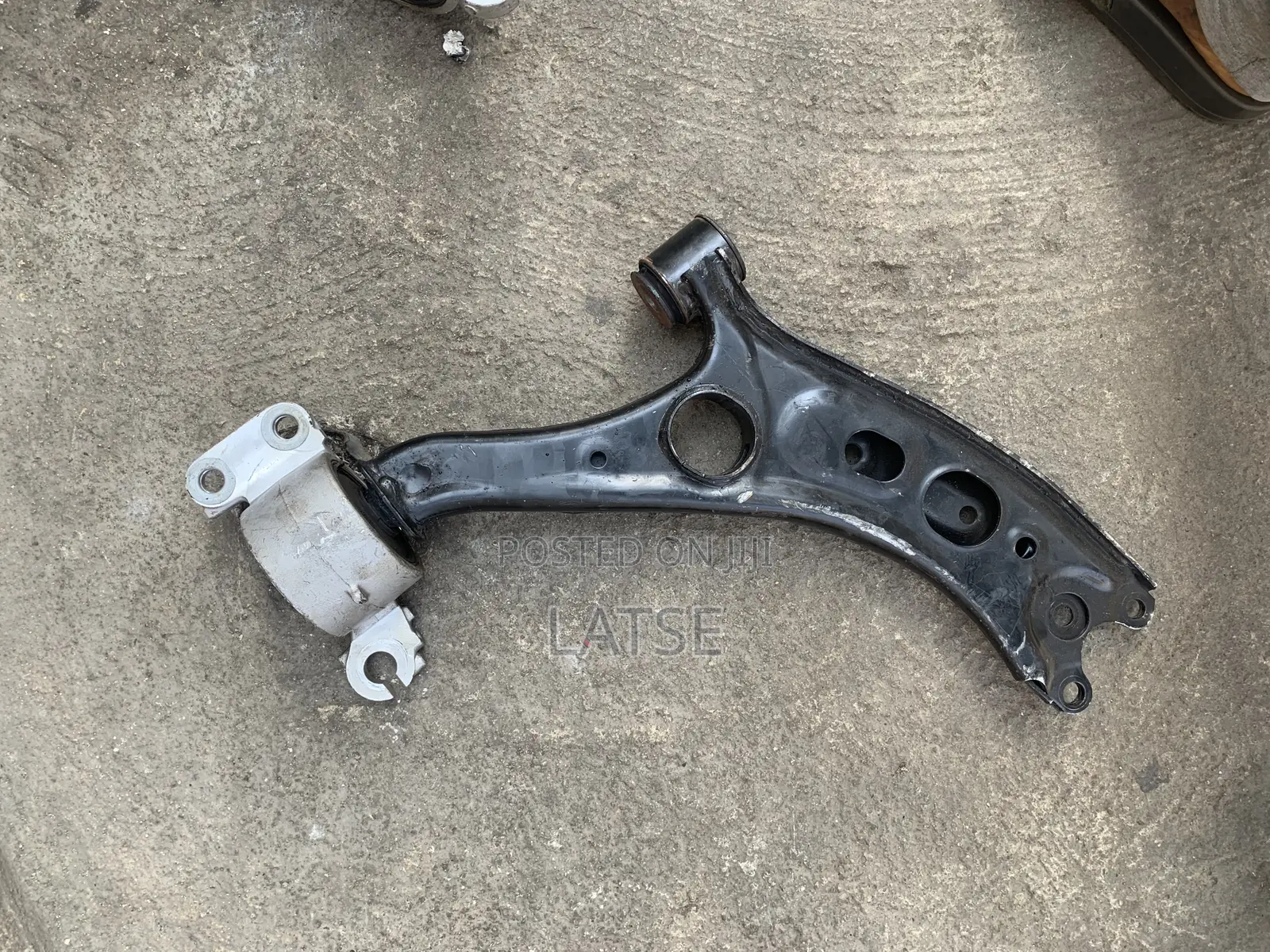 Honda Cr-v 2017,2018,2019,2020,2021,2022 Lower Control Arm Pair