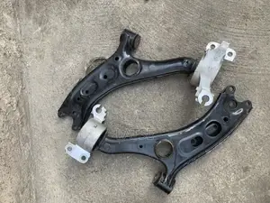 Honda Cr-v 2017,2018,2019,2020,2021,2022 Lower Control Arm Pair