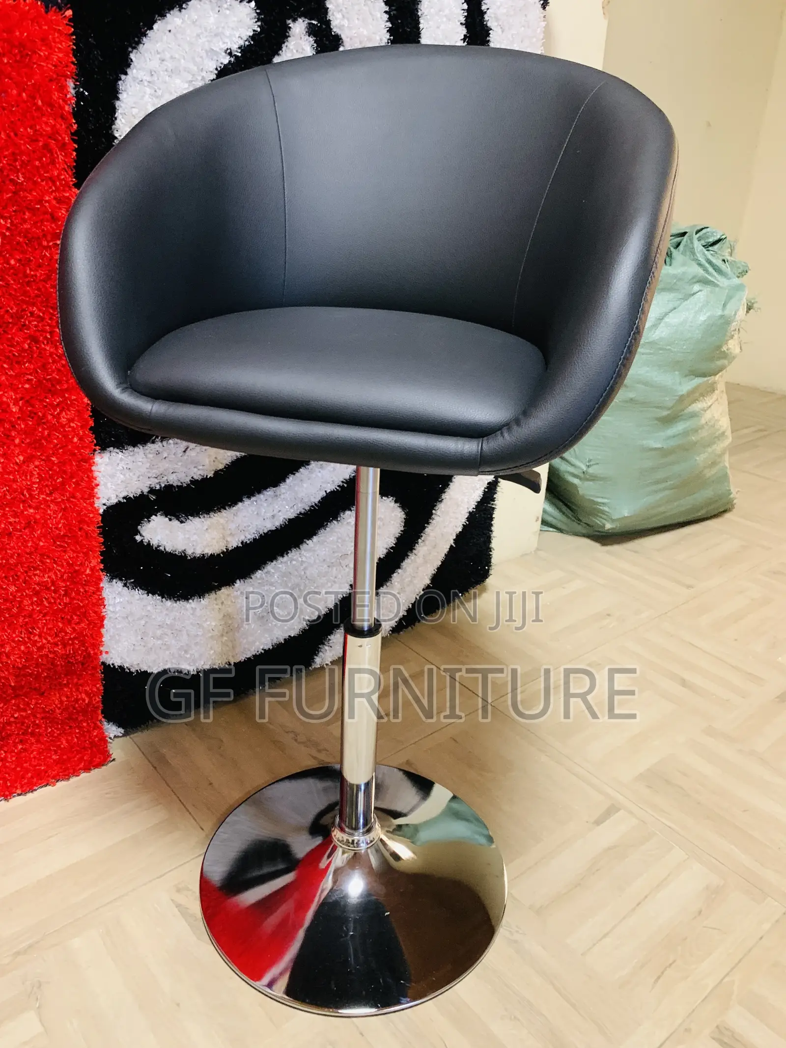 Adjustable Height Swivel Bar Salon Stool