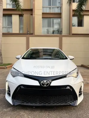 Toyota Corolla XSE 4dr Sedan (1.8L 4cyl CVT) 2017 White