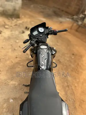 TVS Apache 180 RTR 2025 Black