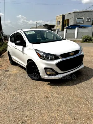 Chevrolet Spark 2021 White