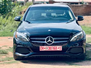 Mercedes-Benz C300 Luxury 4Matic Sedan AWD (2.0L 4cyl 7A) 2016 Black