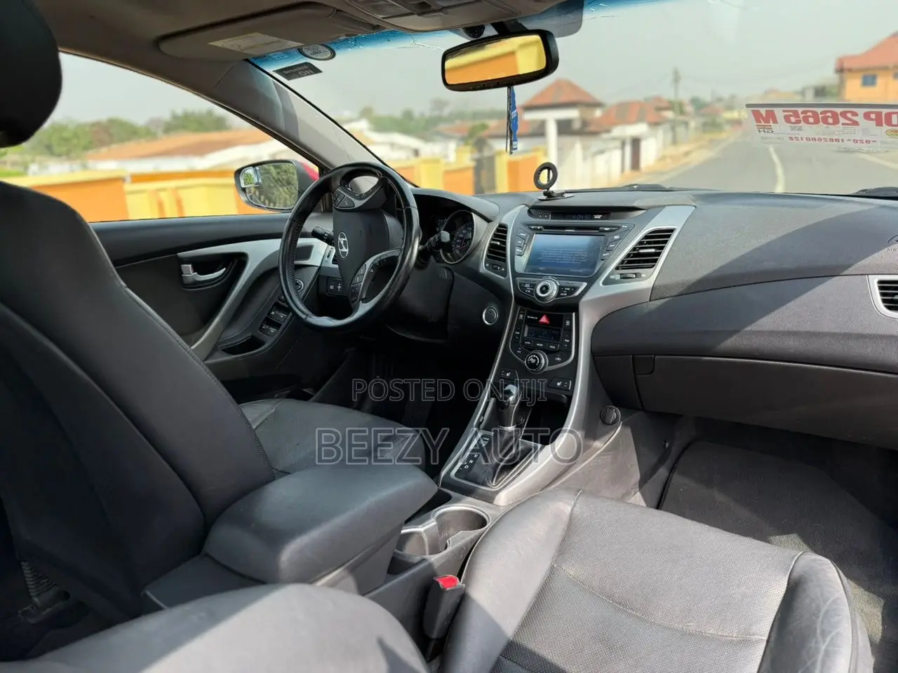 Hyundai Elantra Limited 4dr Sedan (1.8L 4cyl 6A) 2015 Red