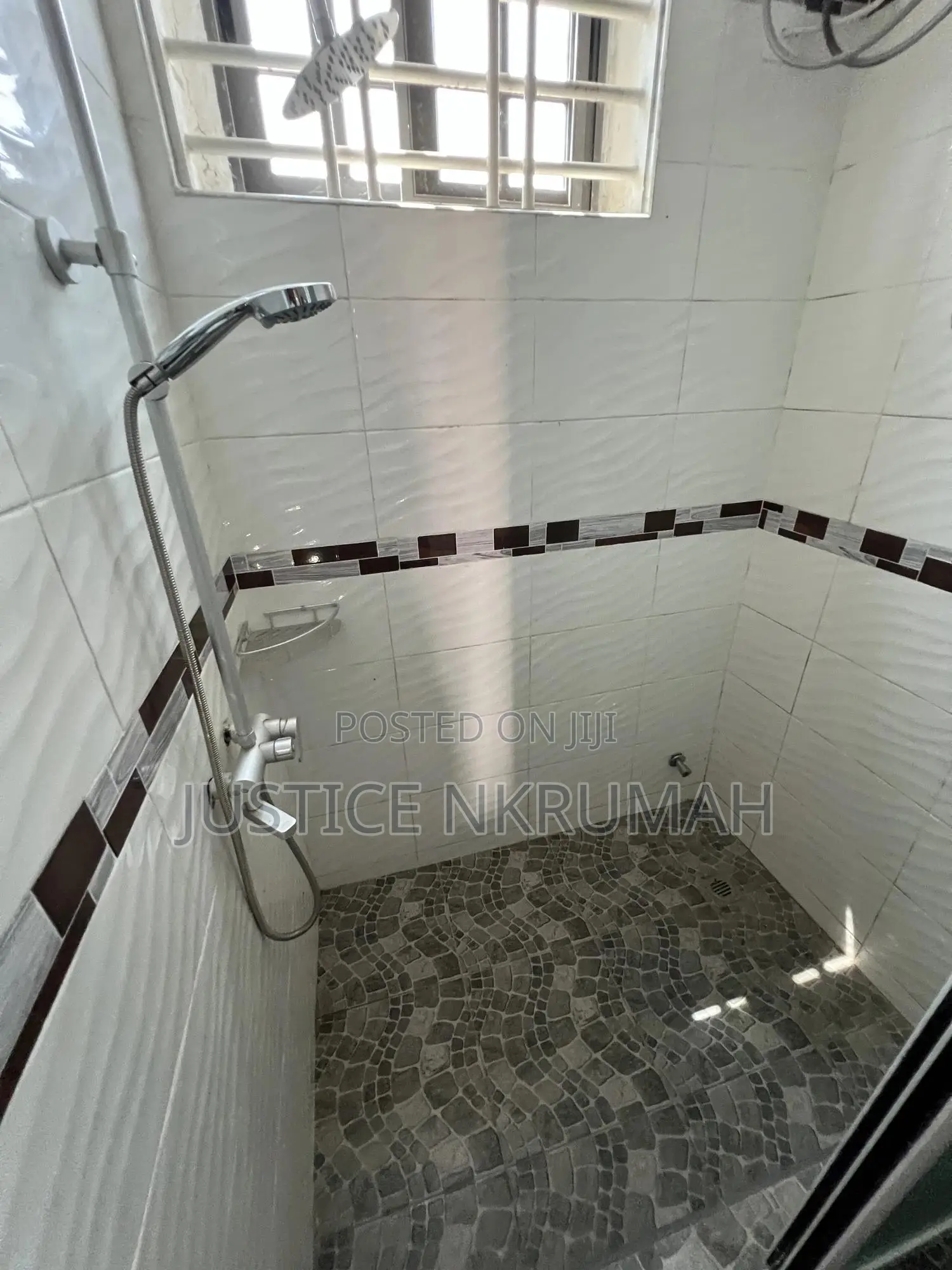 2bdrm Apartment in Mr Justice Estate, Tetegu for rent