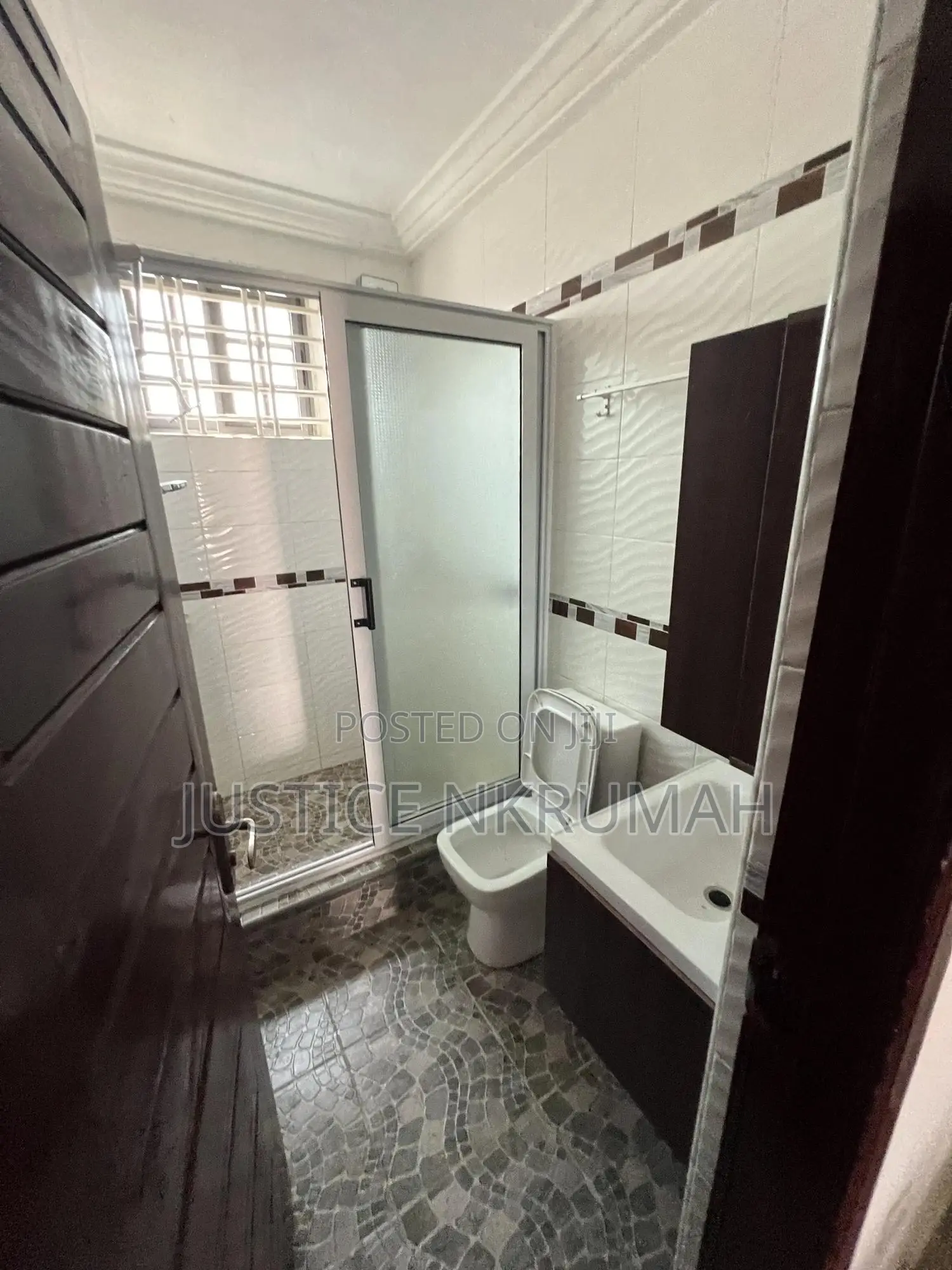 2bdrm Apartment in Mr Justice Estate, Tetegu for rent