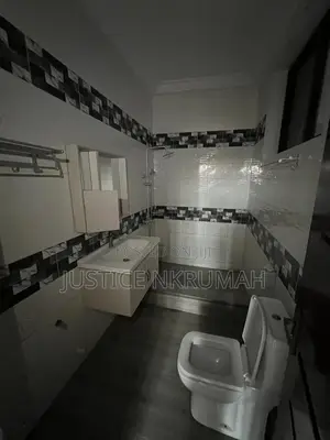 3bdrm Apartment in Mr Justice Estate, Tetegu for rent