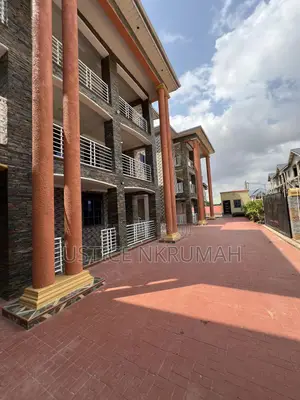 3bdrm Apartment in Mr Justice Estate, Tetegu for rent