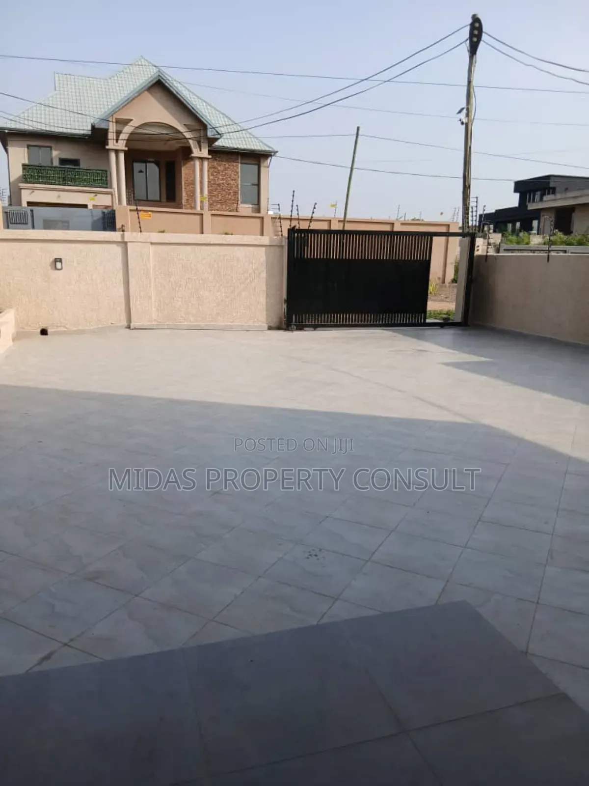 4bdrm House in East Legon Hills for sale