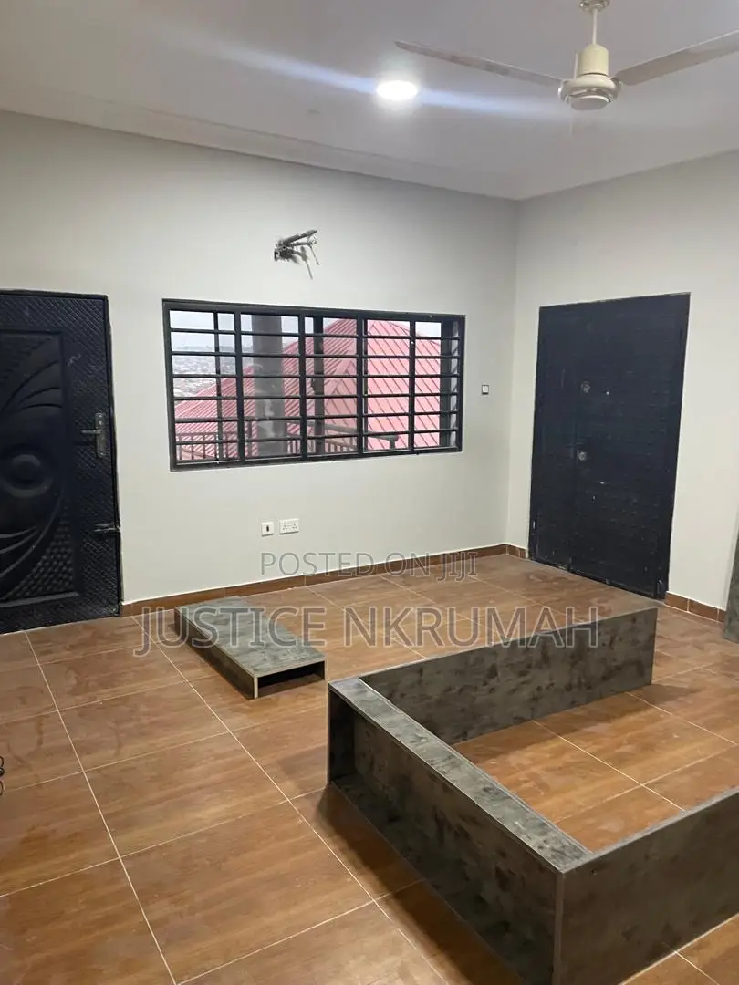 2bdrm Apartment in Mr Justice Estate, West Hills Mall Area for rent