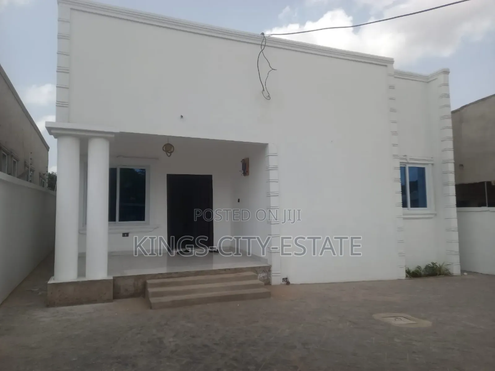 3bdrm House in Kwabenya Acp for sale