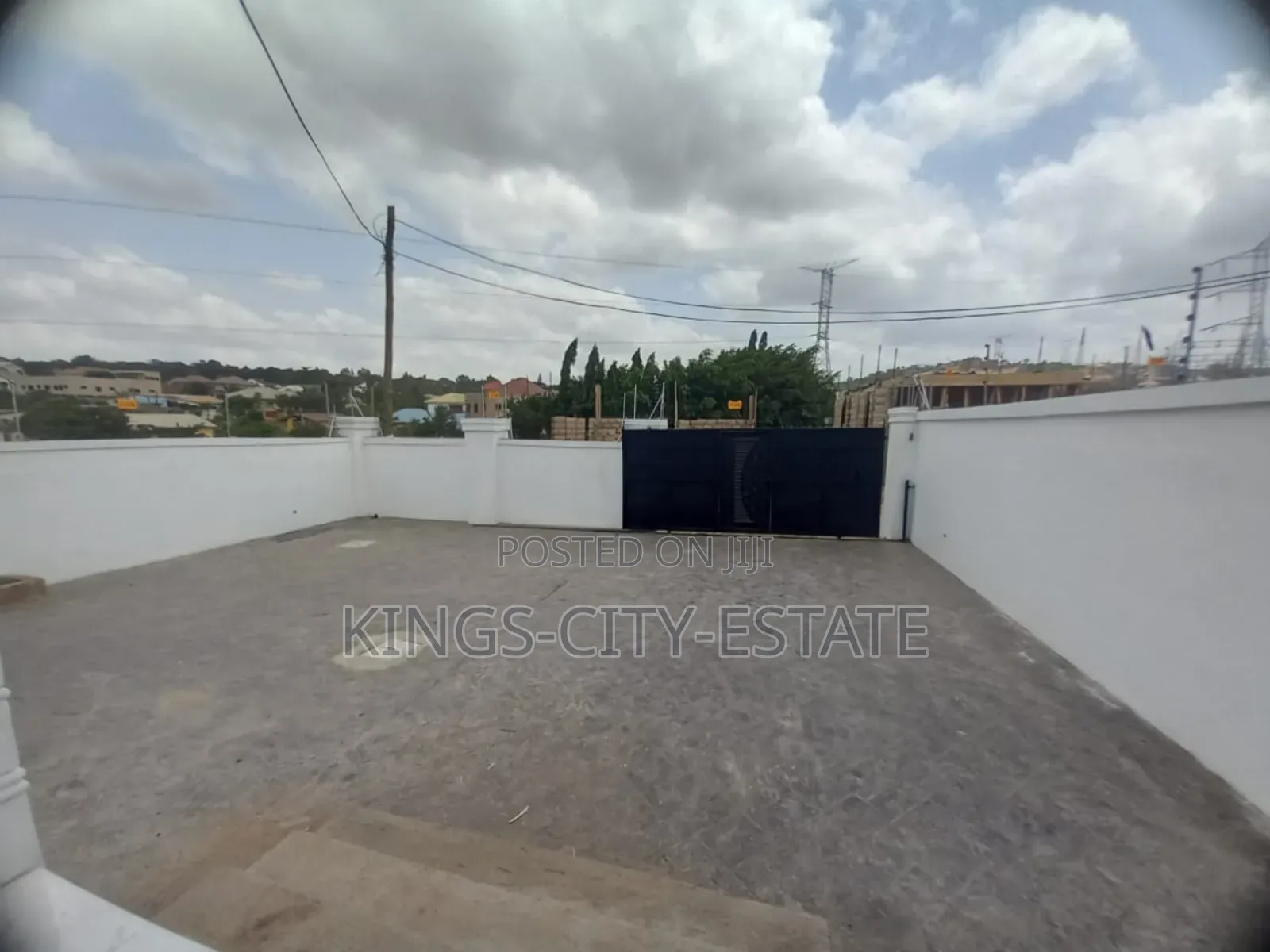 3bdrm House in Kwabenya Acp for sale