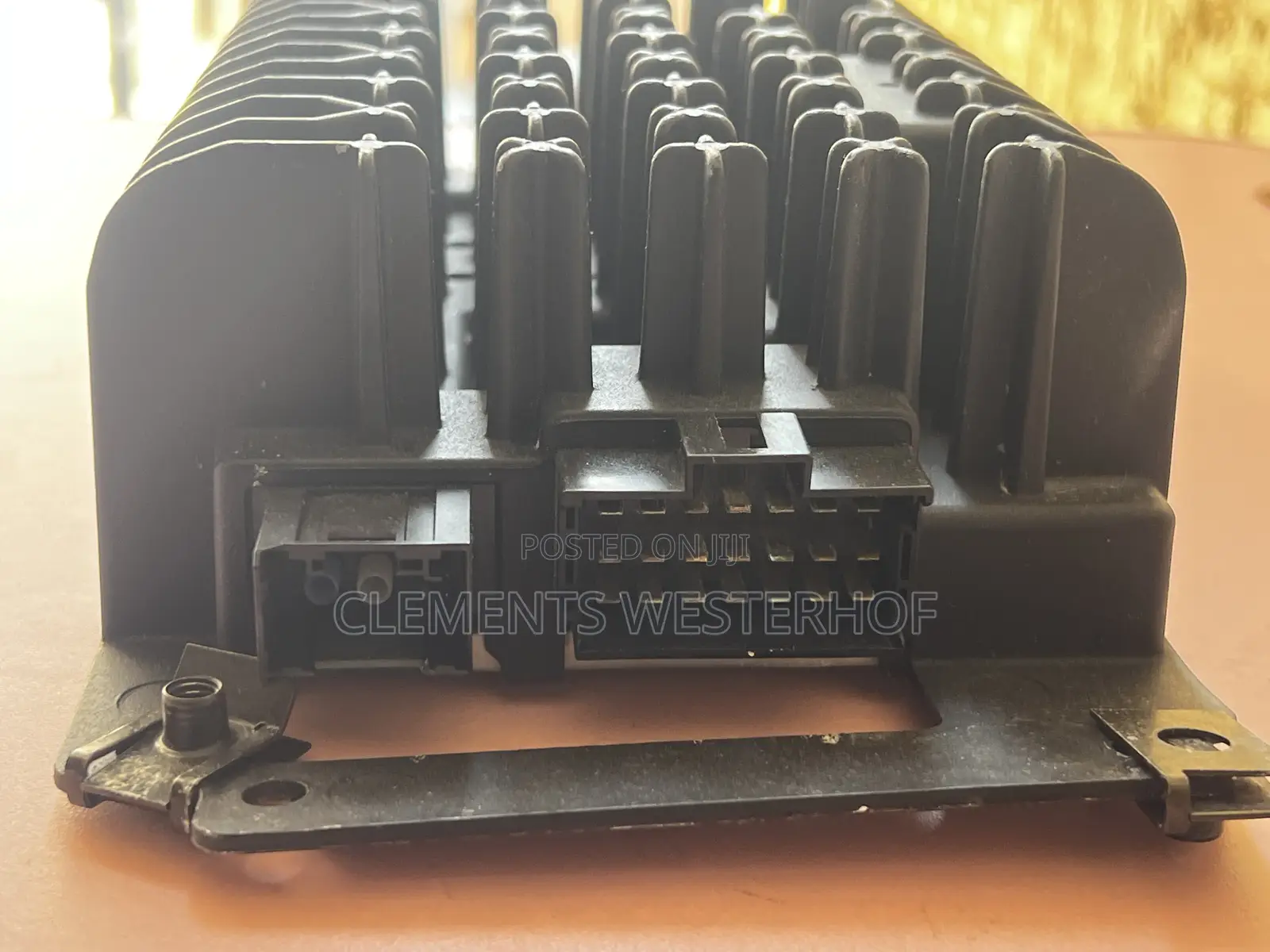 Mercedes-Benz Audio Amplifier Module