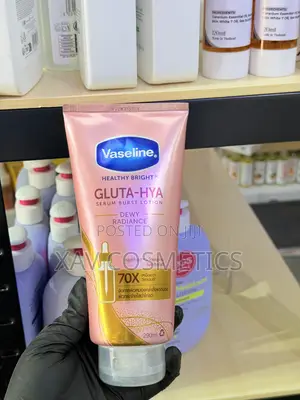 Vaseline Gluta Hya Serum Dewy Radiance