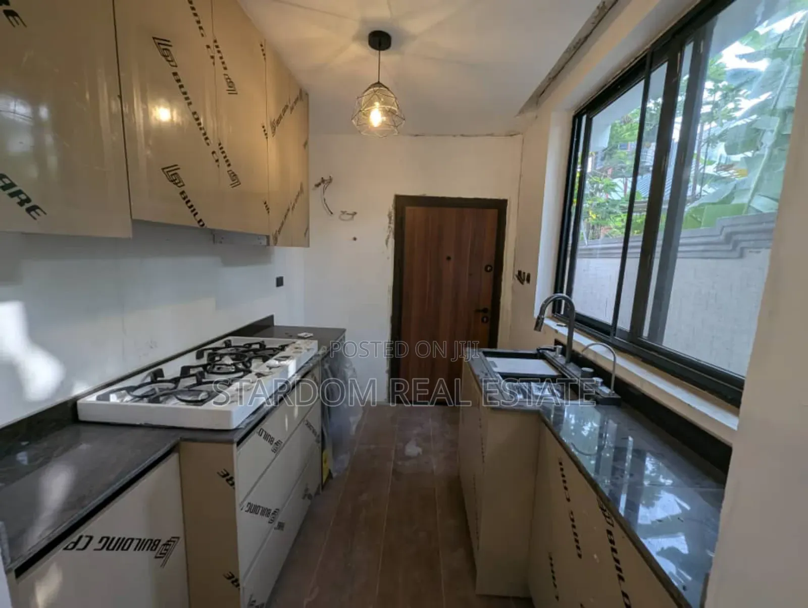 4bdrm Duplex in Tantra Hills for sale