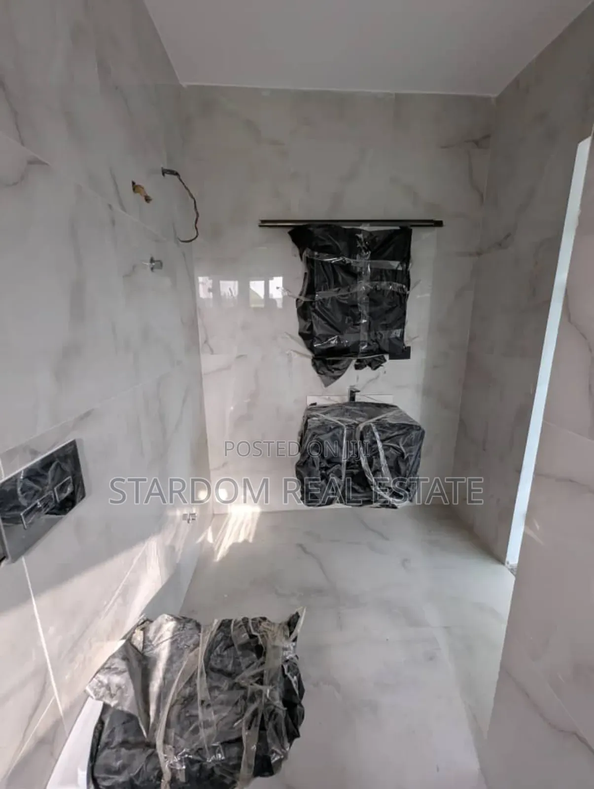 4bdrm Duplex in Tantra Hills for sale