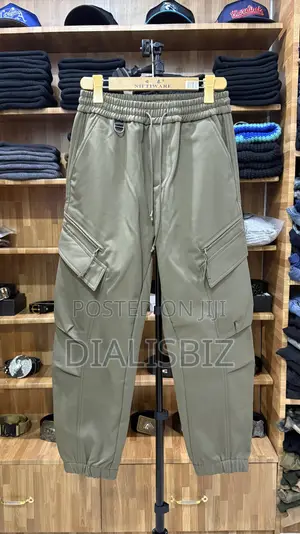 Baggy Pants