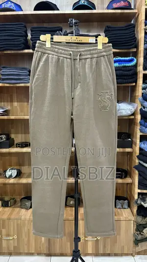 Baggy Pants