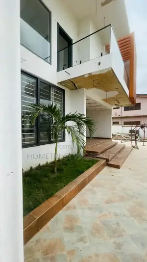4bdrm Duplex in Hometrust Properties, Achimota for sale