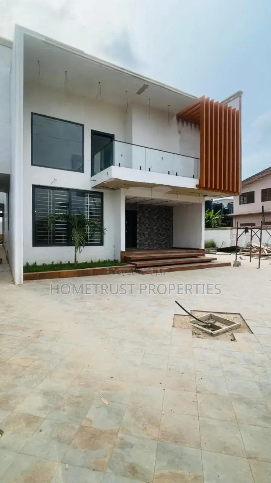 4bdrm Duplex in Hometrust Properties, Achimota for sale