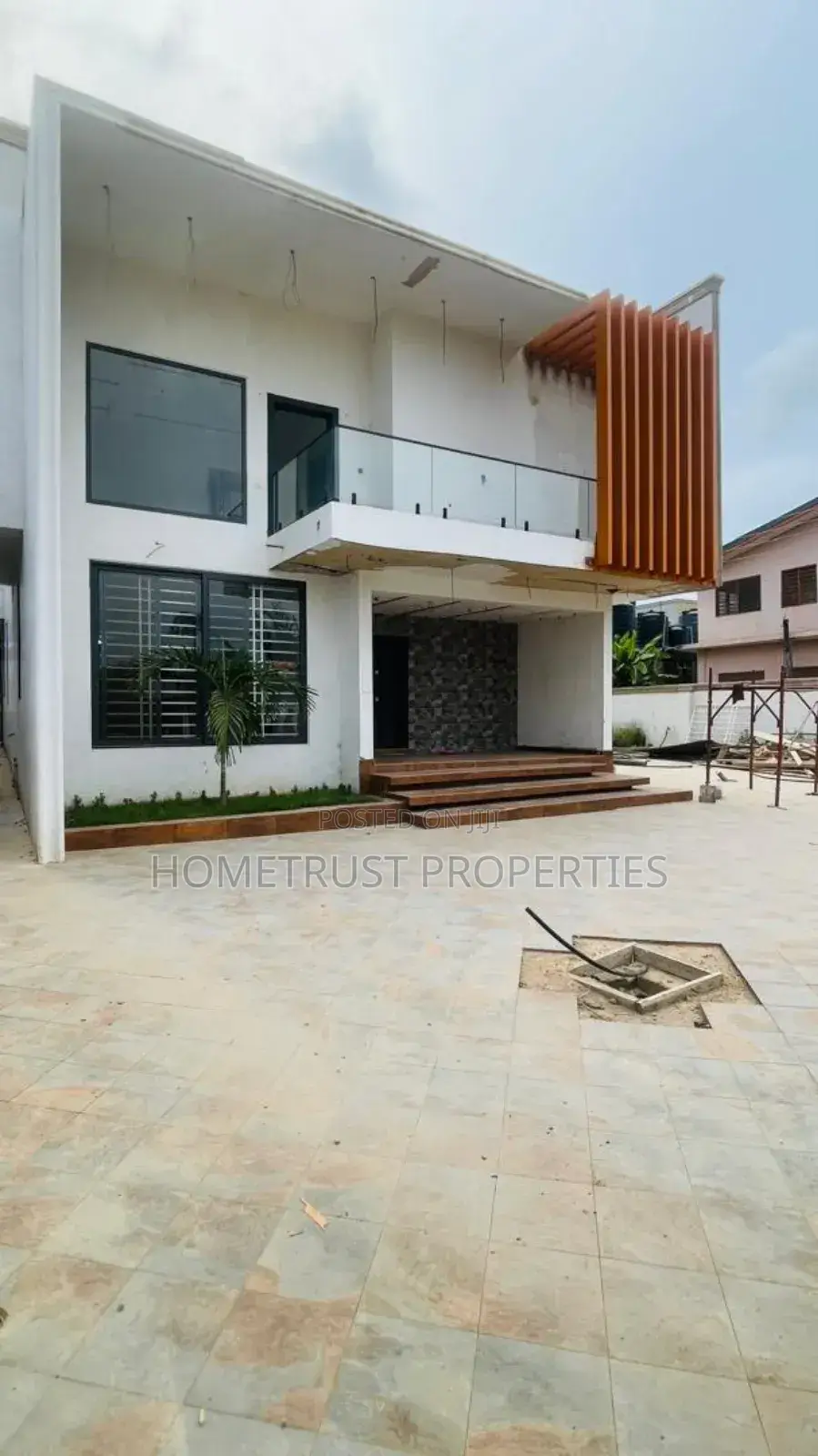 4bdrm Duplex in Hometrust Properties, Achimota for sale