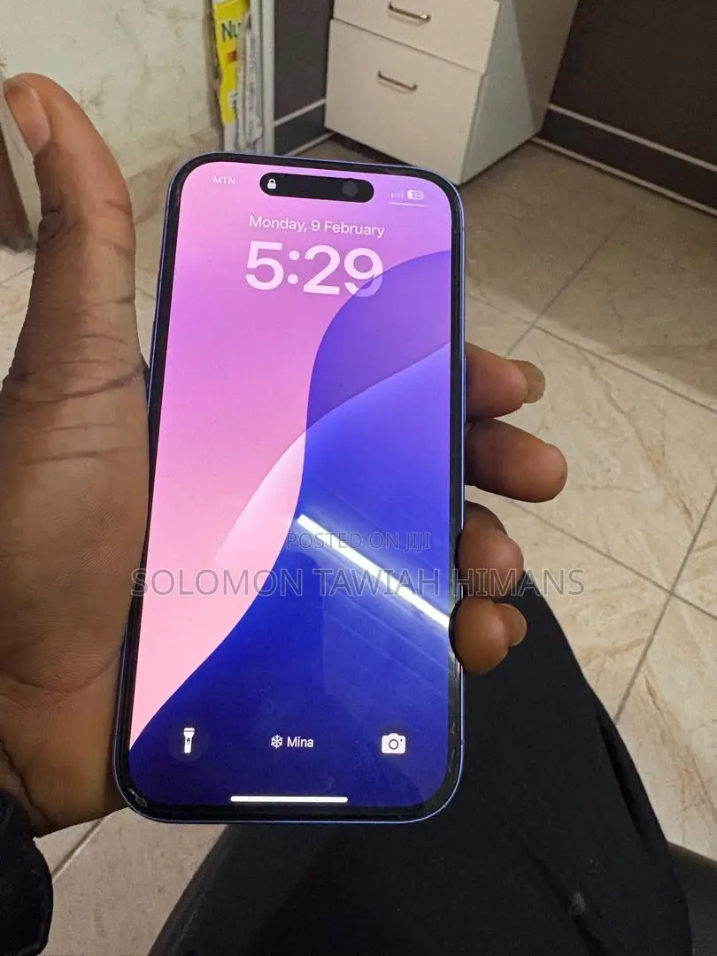 New Apple iPhone 16 128 GB Blue